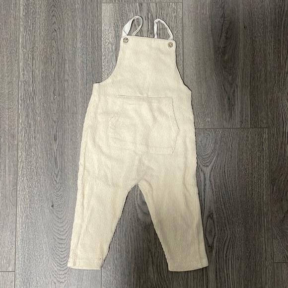 Zara Jumpsuit - Picture 1 of 3